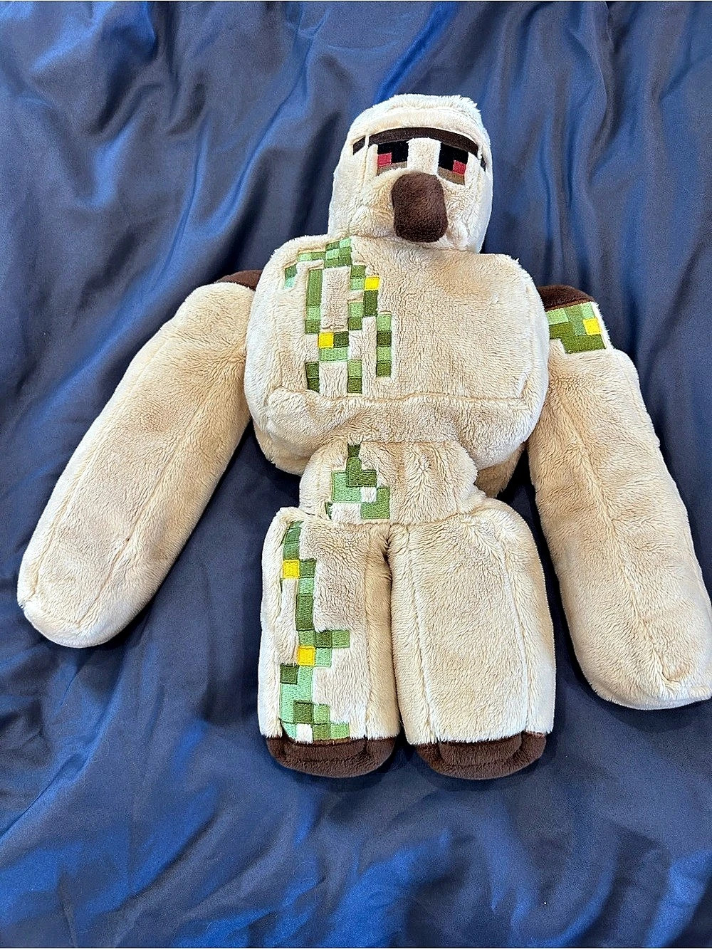 Minecraft Iron Golem 15” Plush Toy in Cream & Green